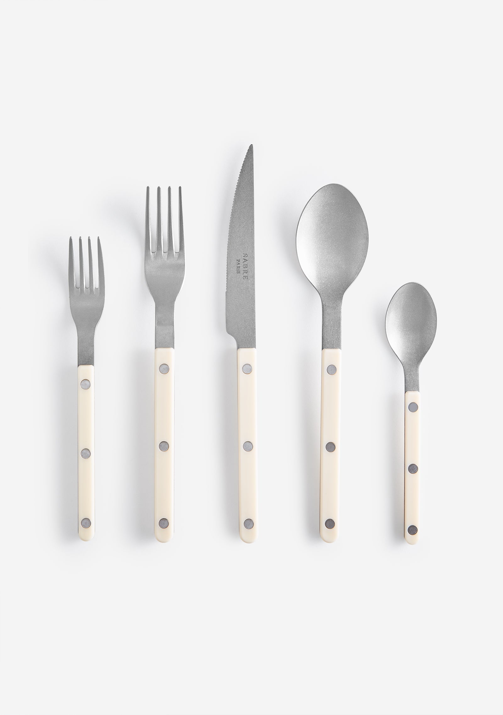 Sabre Bistro Ivory Vintage Flatwear, 5 Piece Set